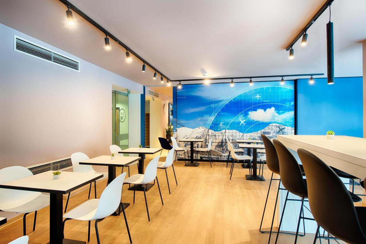 慕尼黑机场住宿加早餐酒店 哈尔伯格摩斯 外观 照片